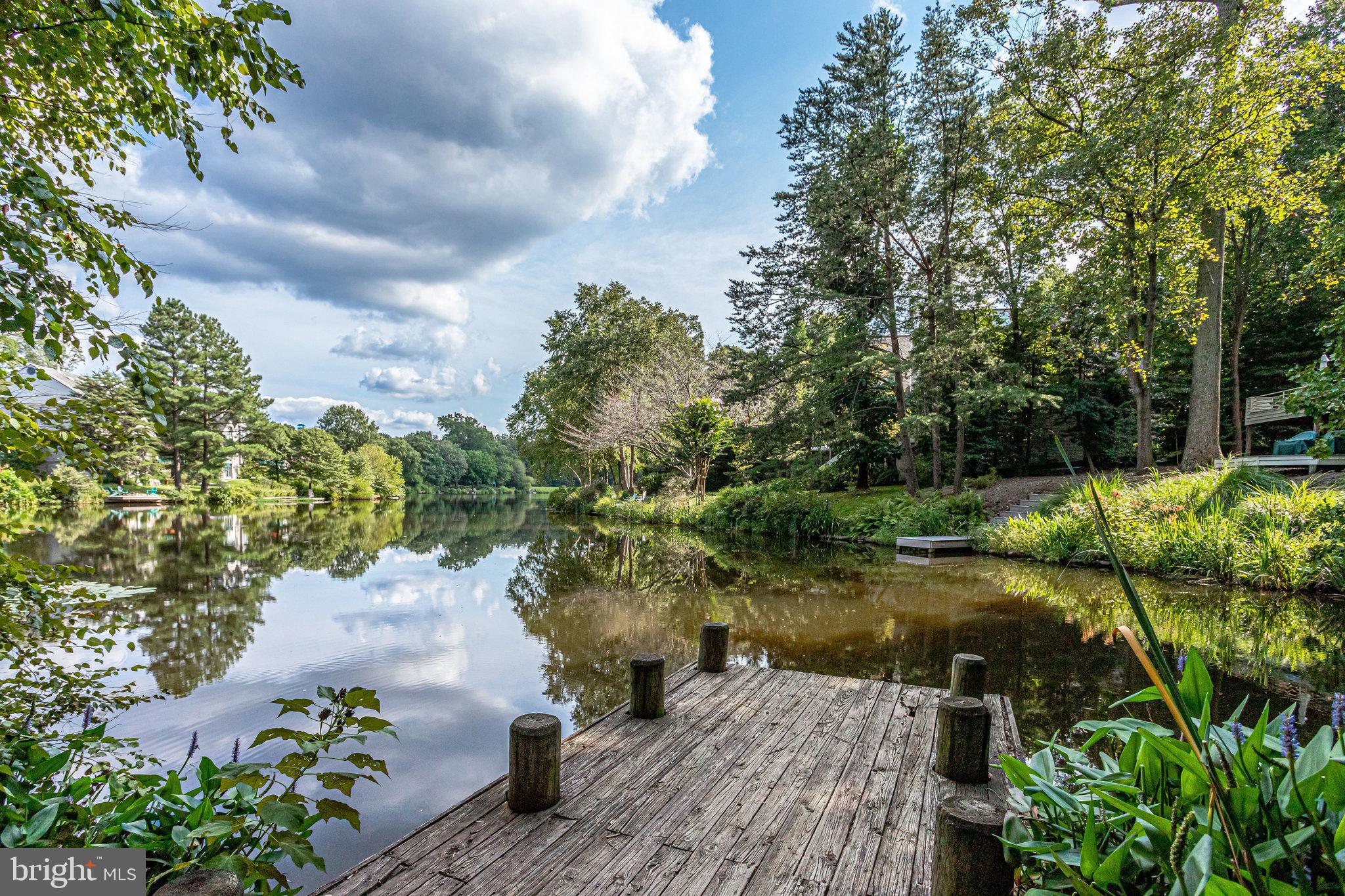 RESTON - Residential