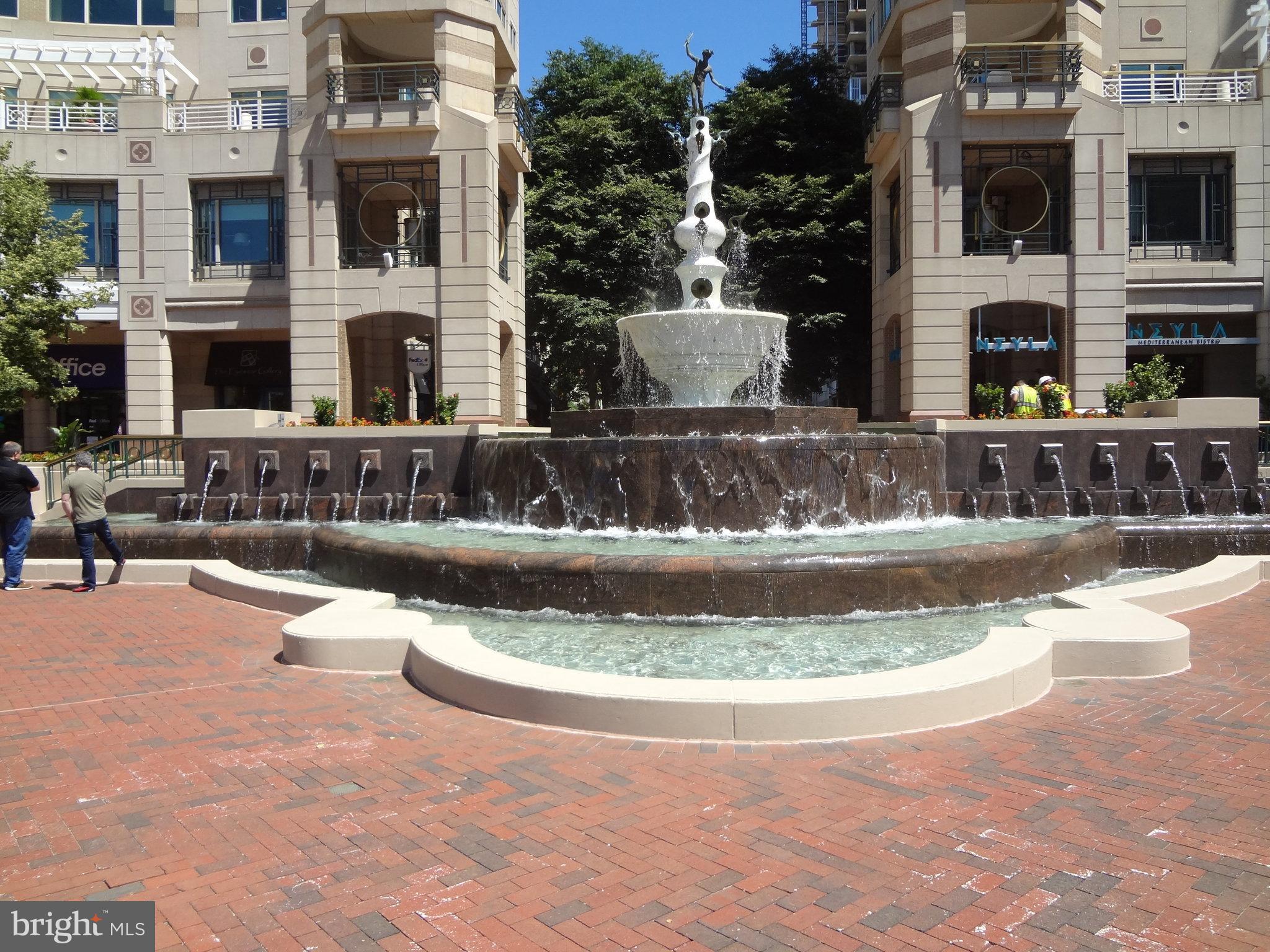 RESTON - Residential