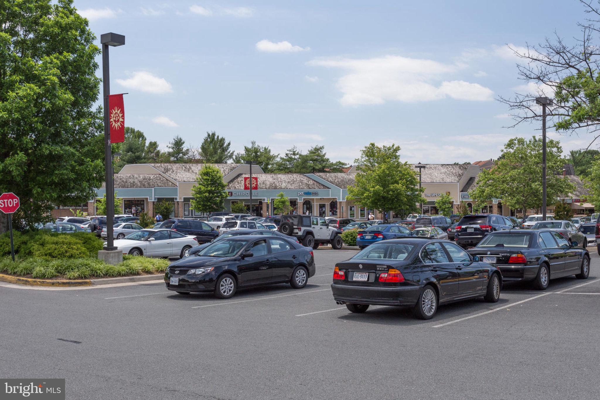 RESTON - Residential