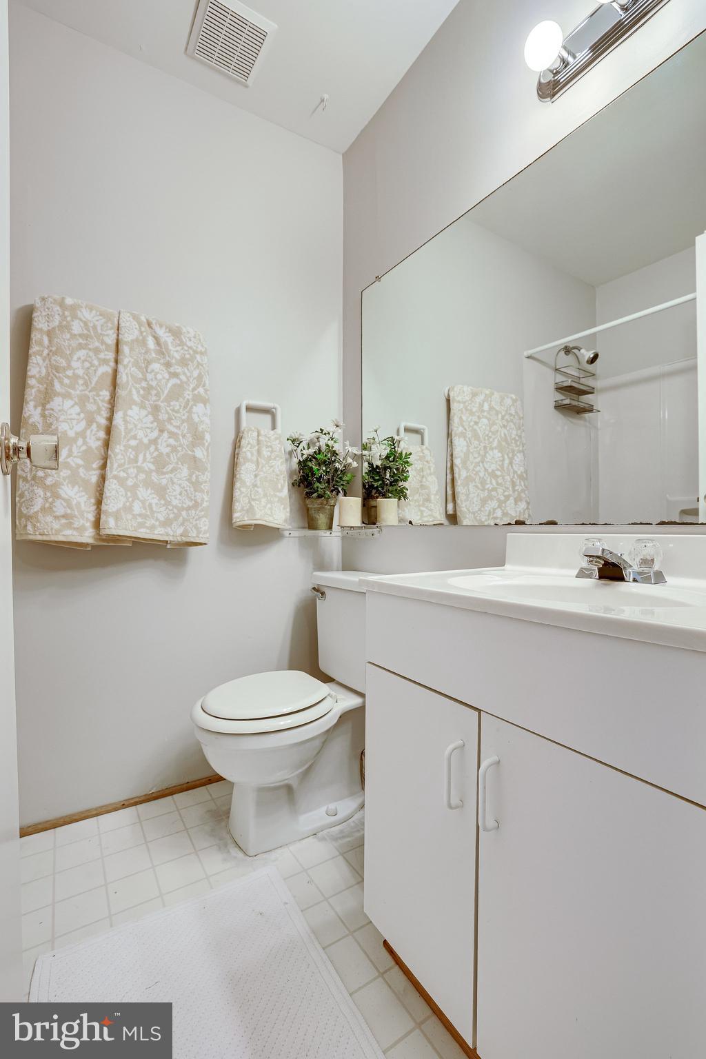 RESTON - Residential