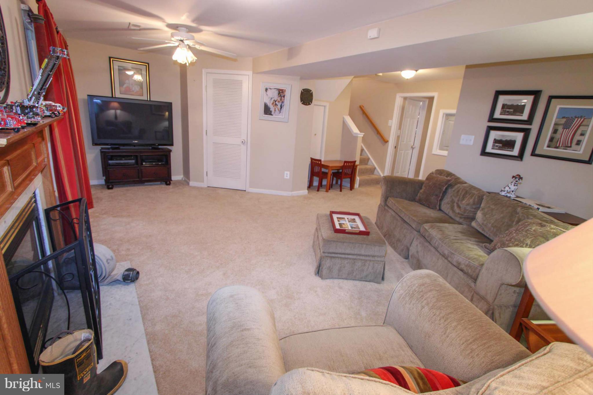 SOUTH RIDING - Residential