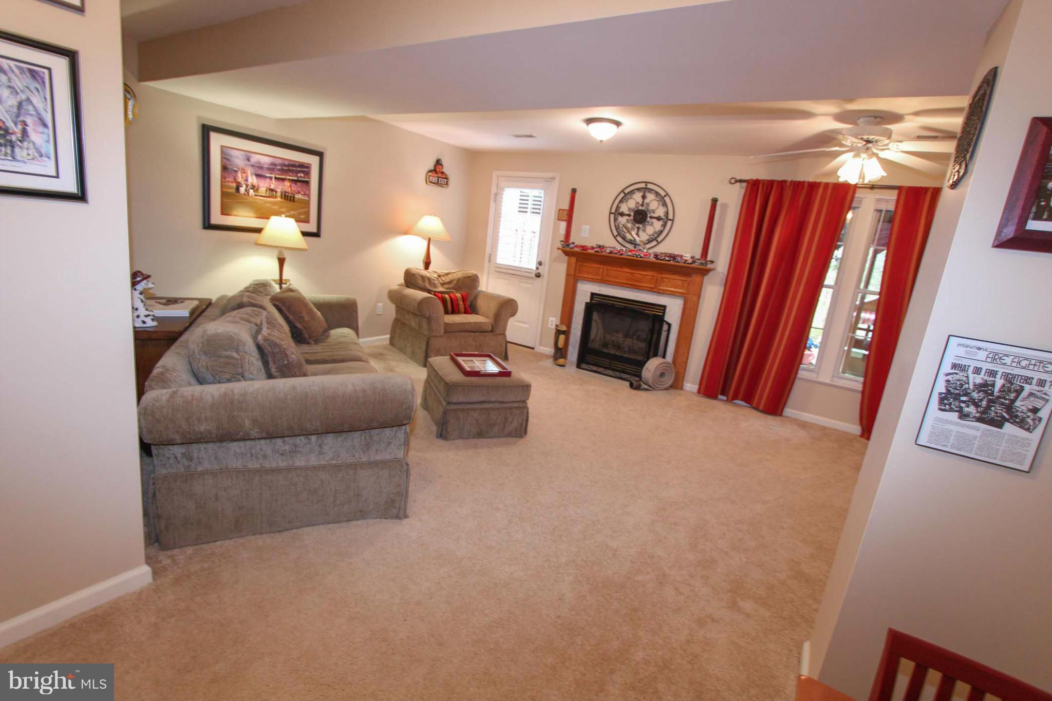 SOUTH RIDING - Residential