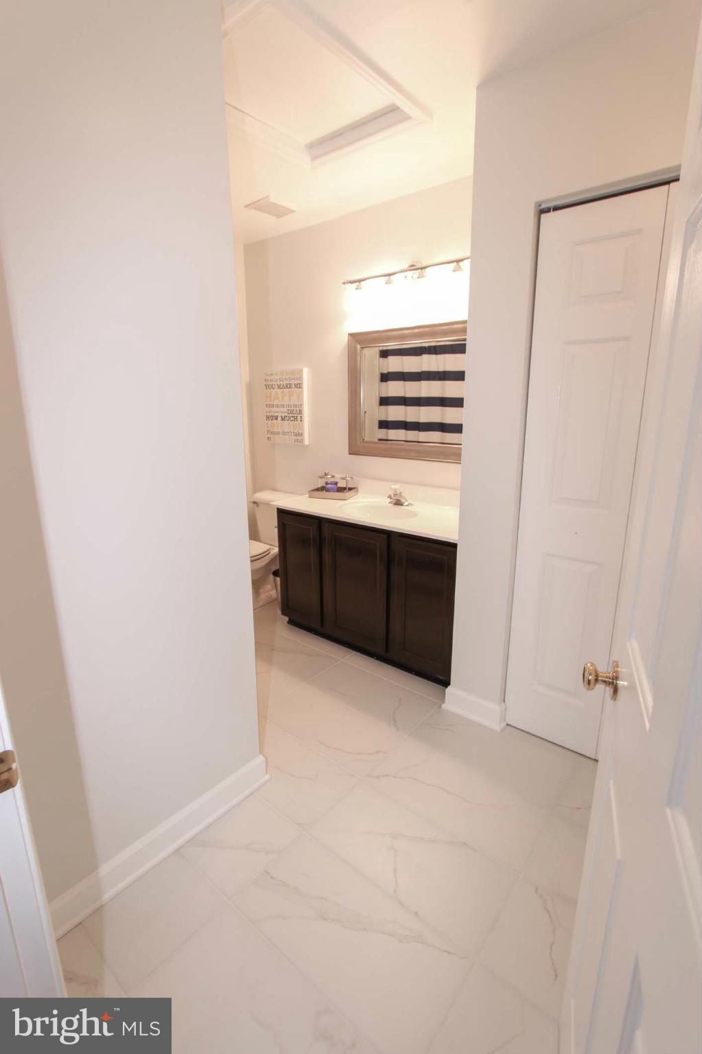 SOUTH RIDING - Residential