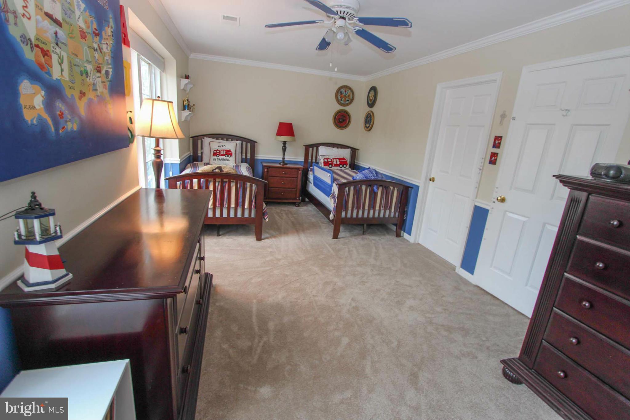 SOUTH RIDING - Residential