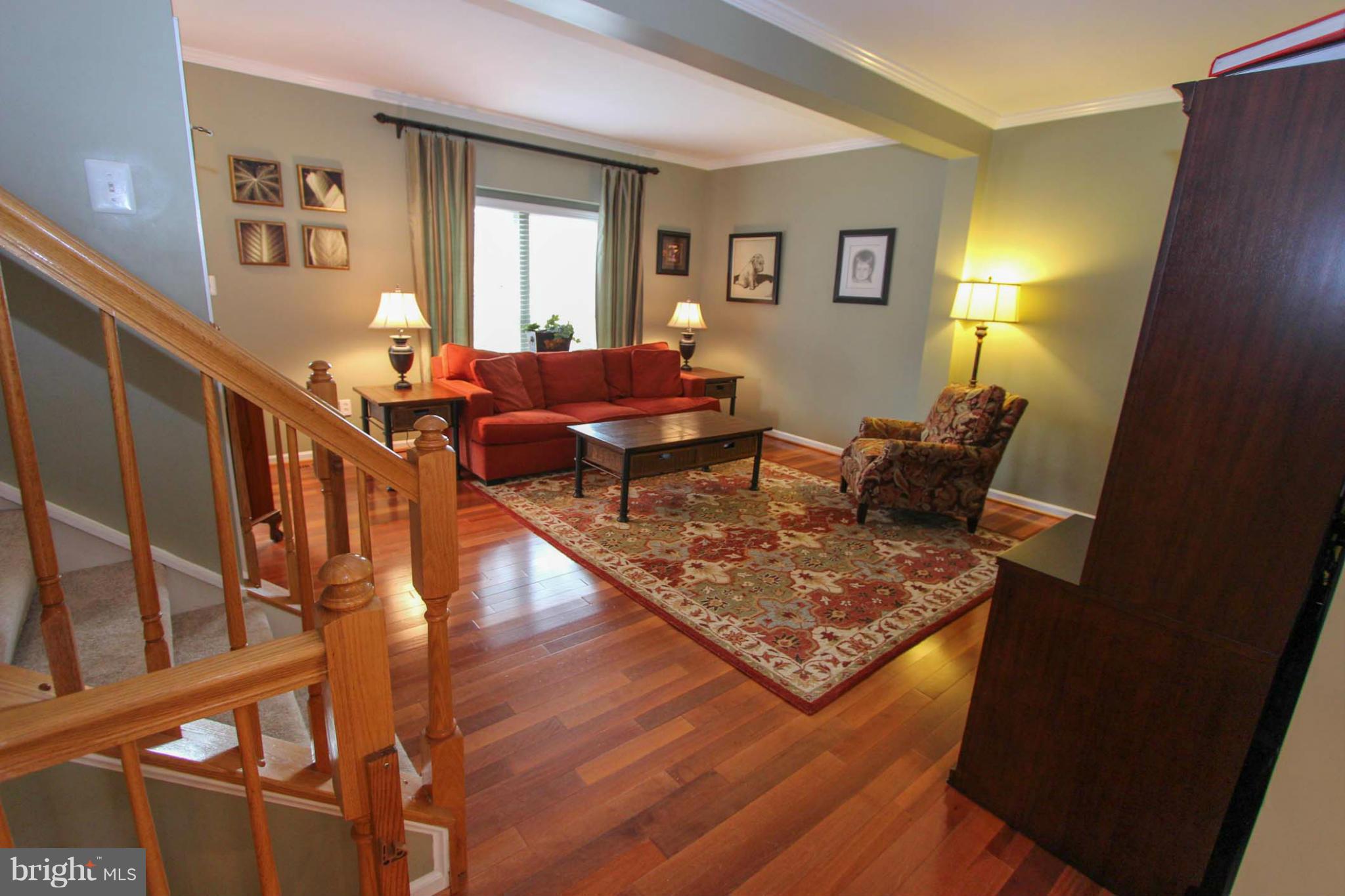 SOUTH RIDING - Residential