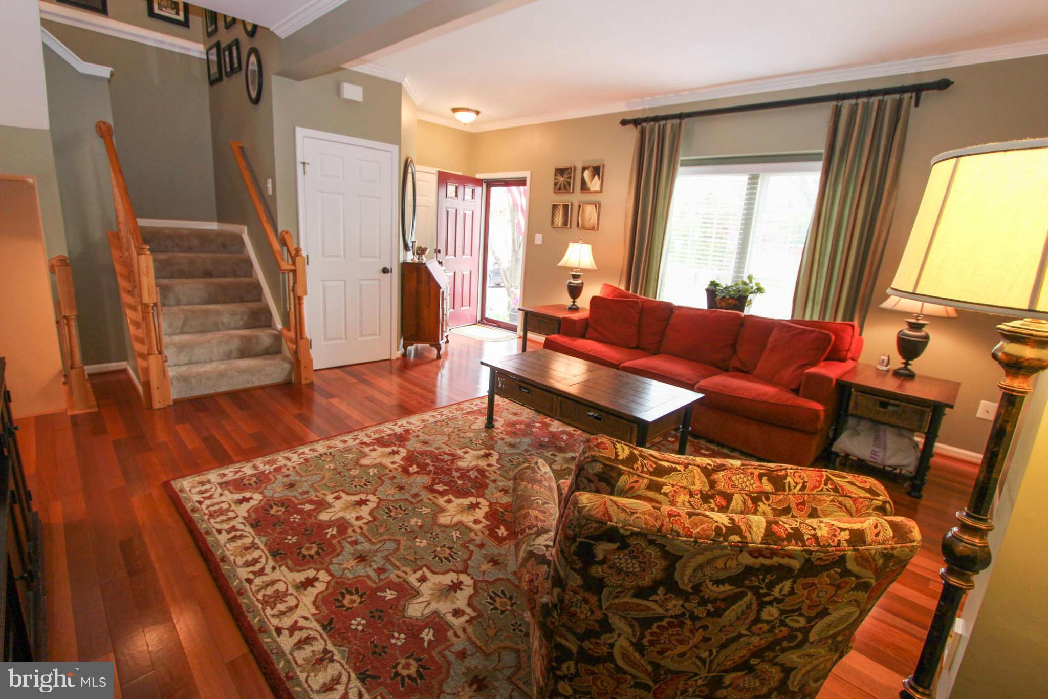 SOUTH RIDING - Residential
