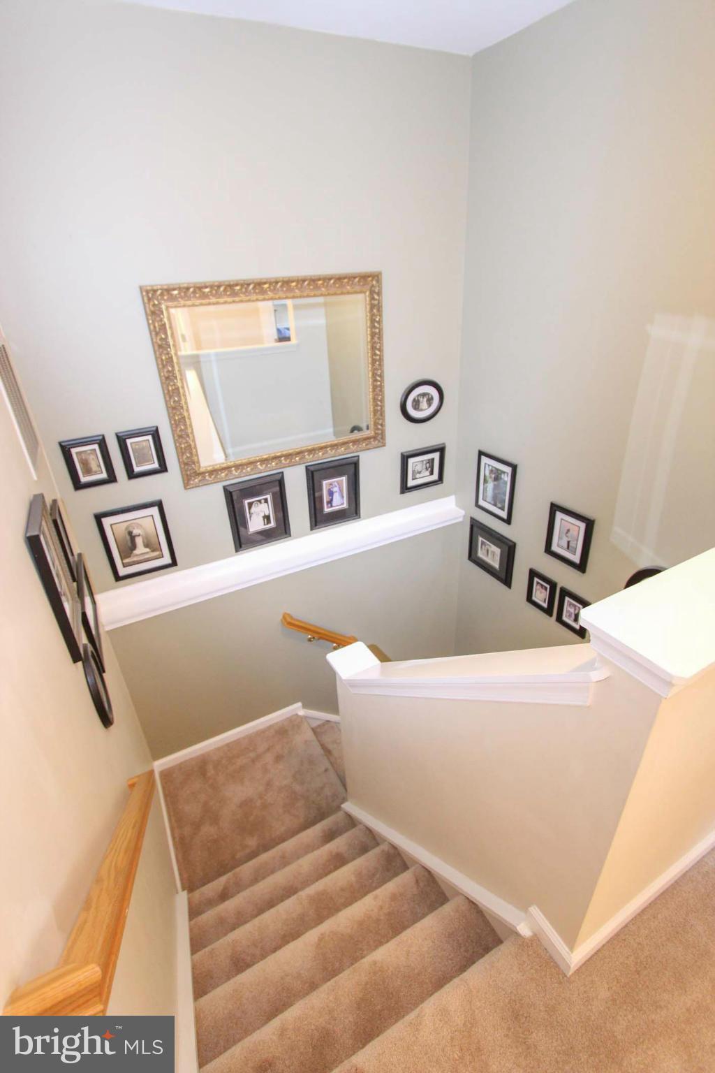 SOUTH RIDING - Residential