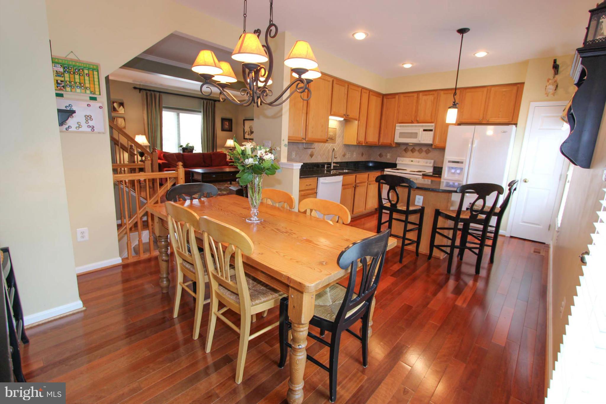 SOUTH RIDING - Residential