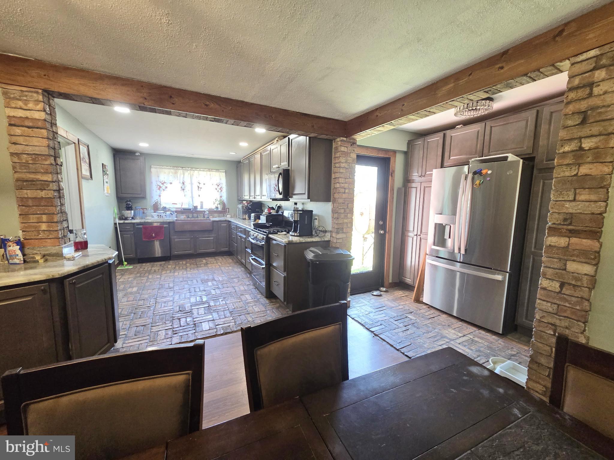 5125 RHODESDALE ROAD