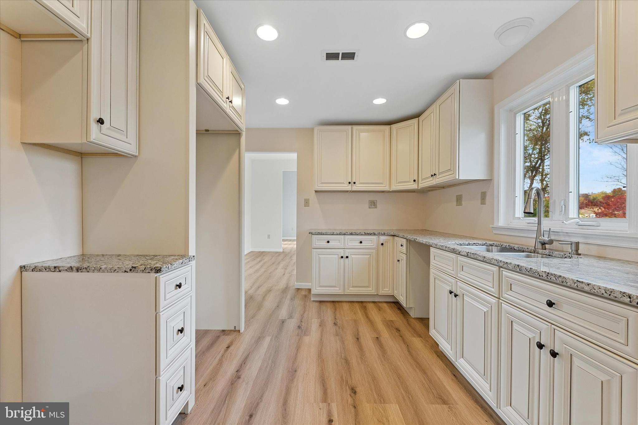 EXETER VILLAGE - Residential