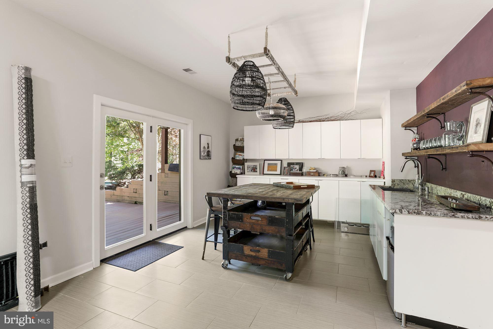 CREST LANDING - Residential