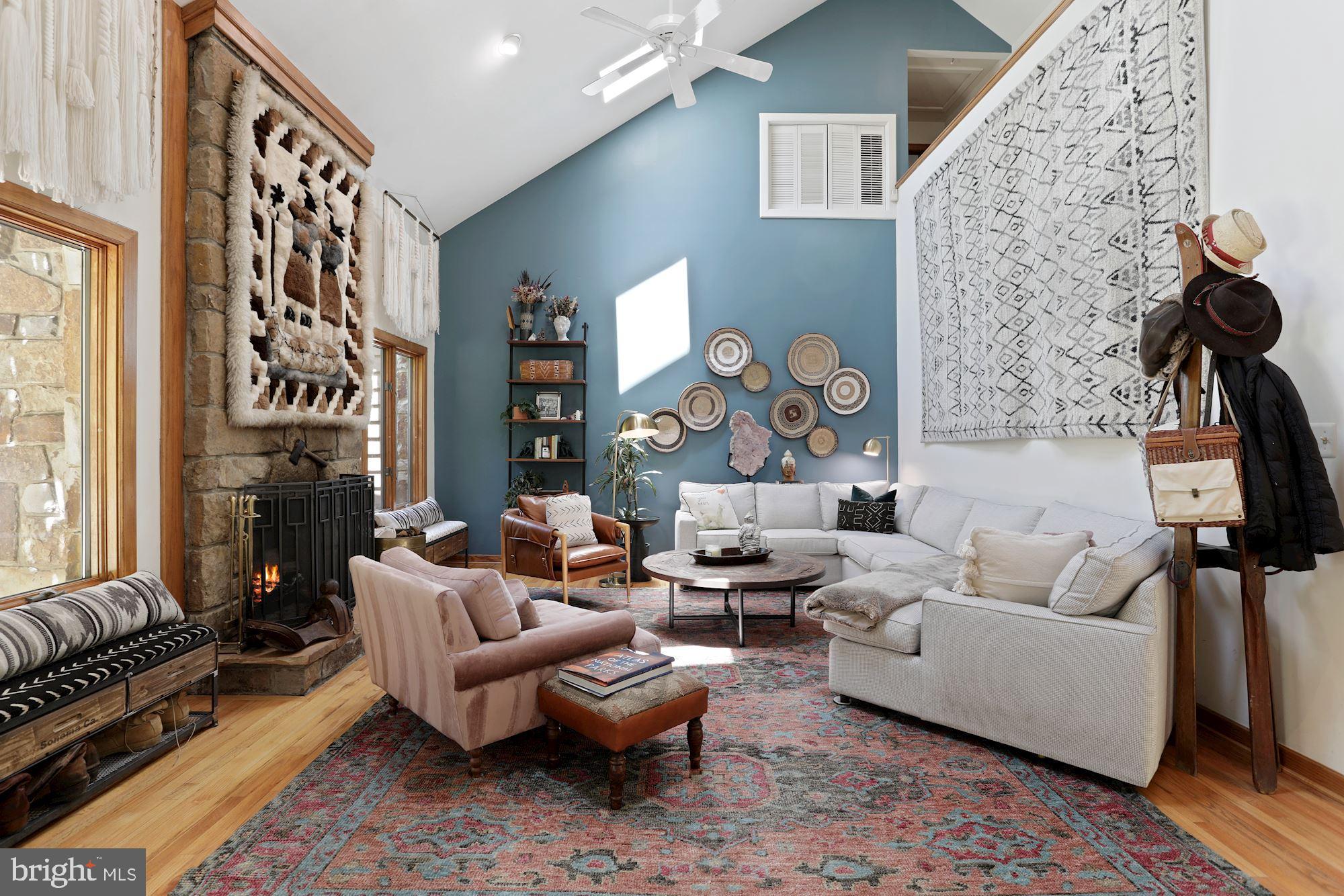 CREST LANDING - Residential