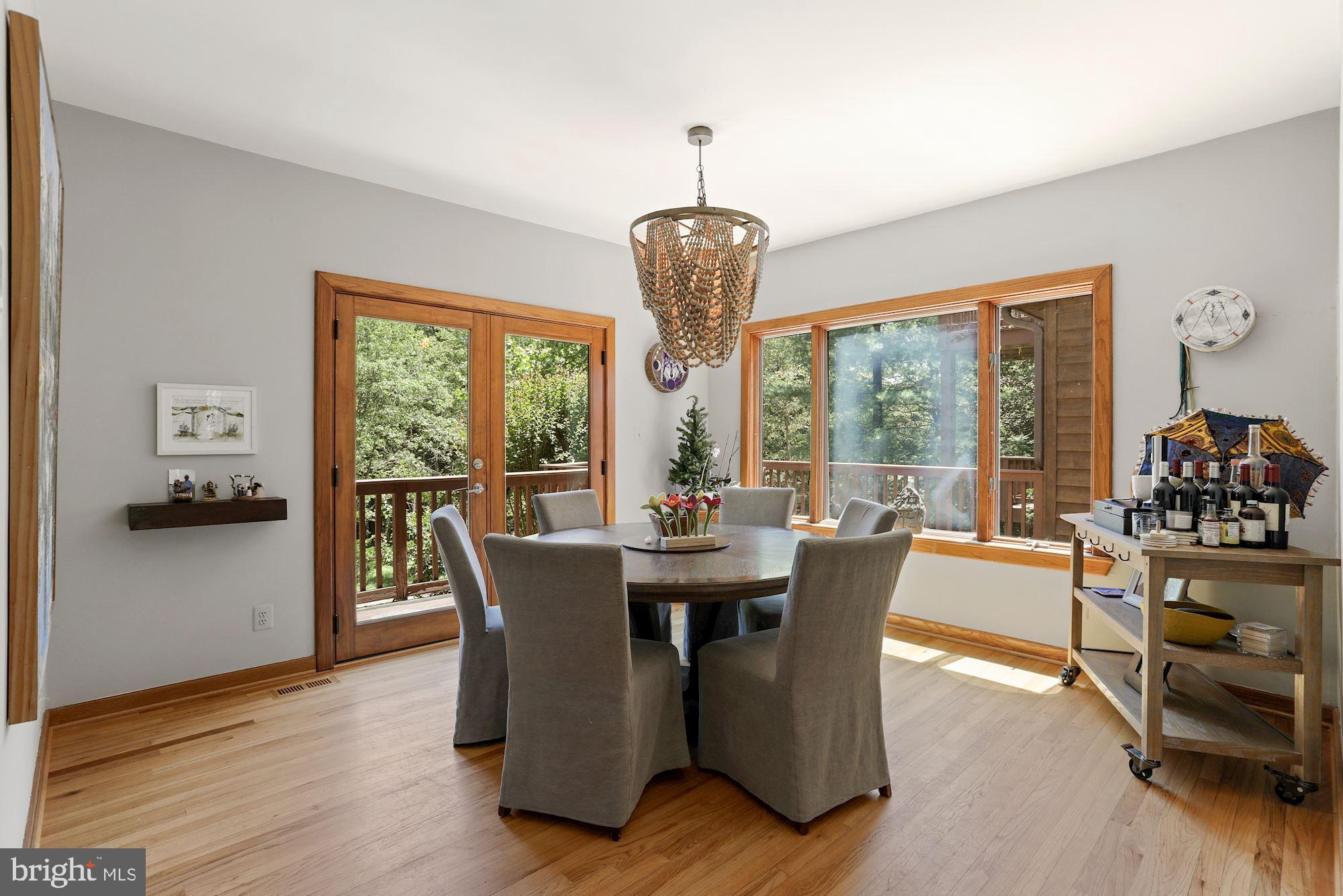 CREST LANDING - Residential