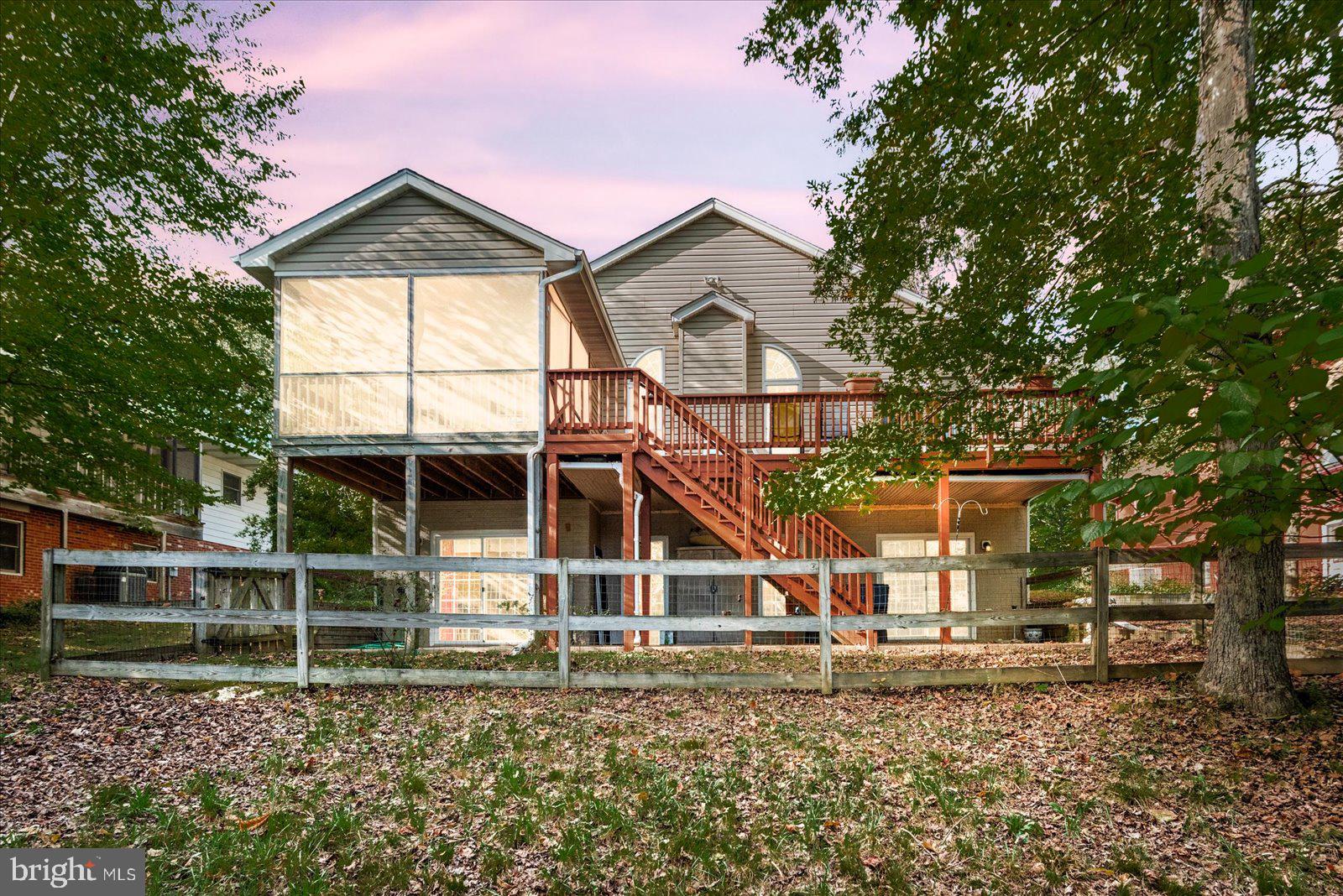 686 LAKE CAROLINE DRIVE