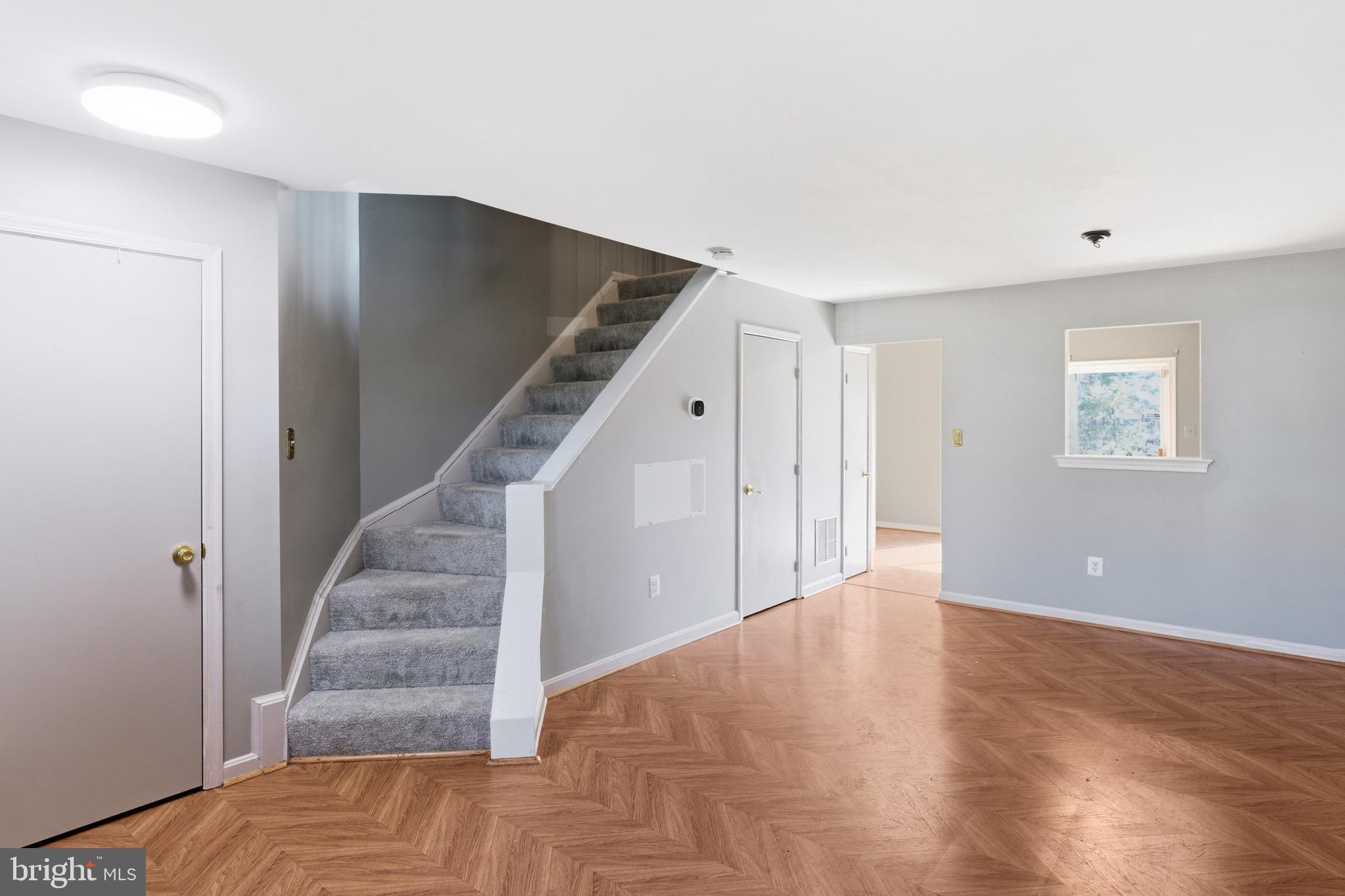 CENTREVILLE GREEN - Residential