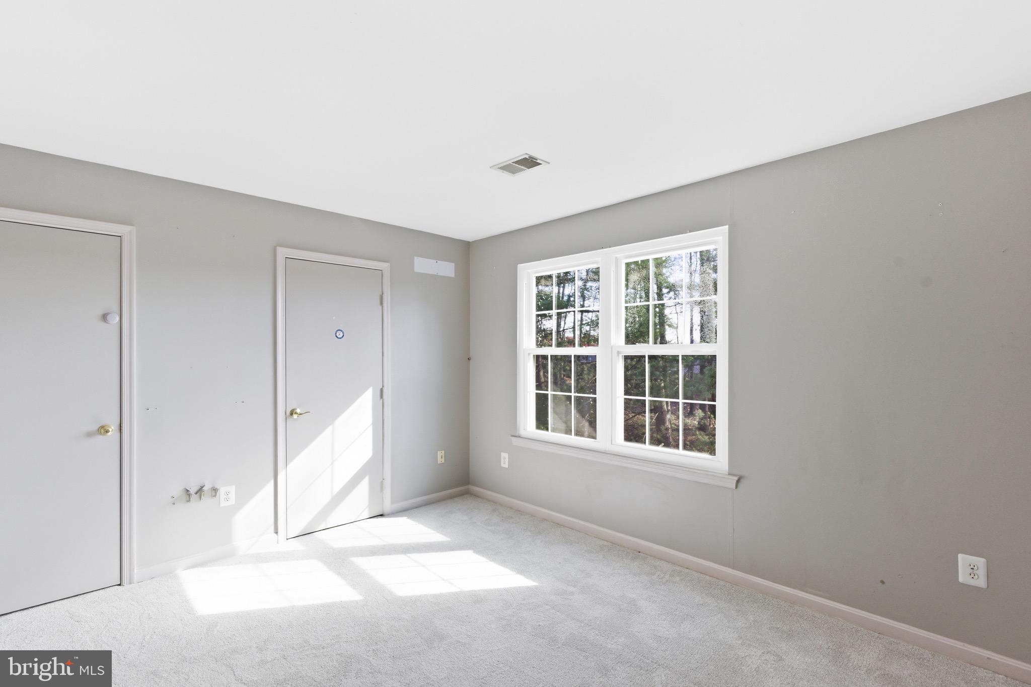 CENTREVILLE GREEN - Residential