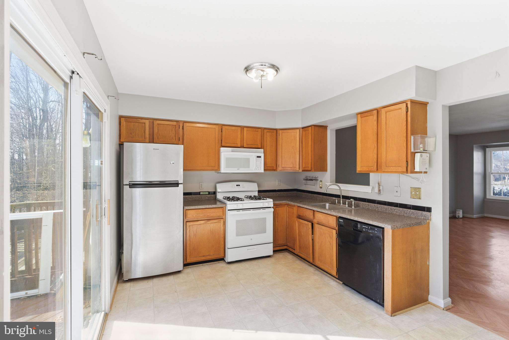 CENTREVILLE GREEN - Residential