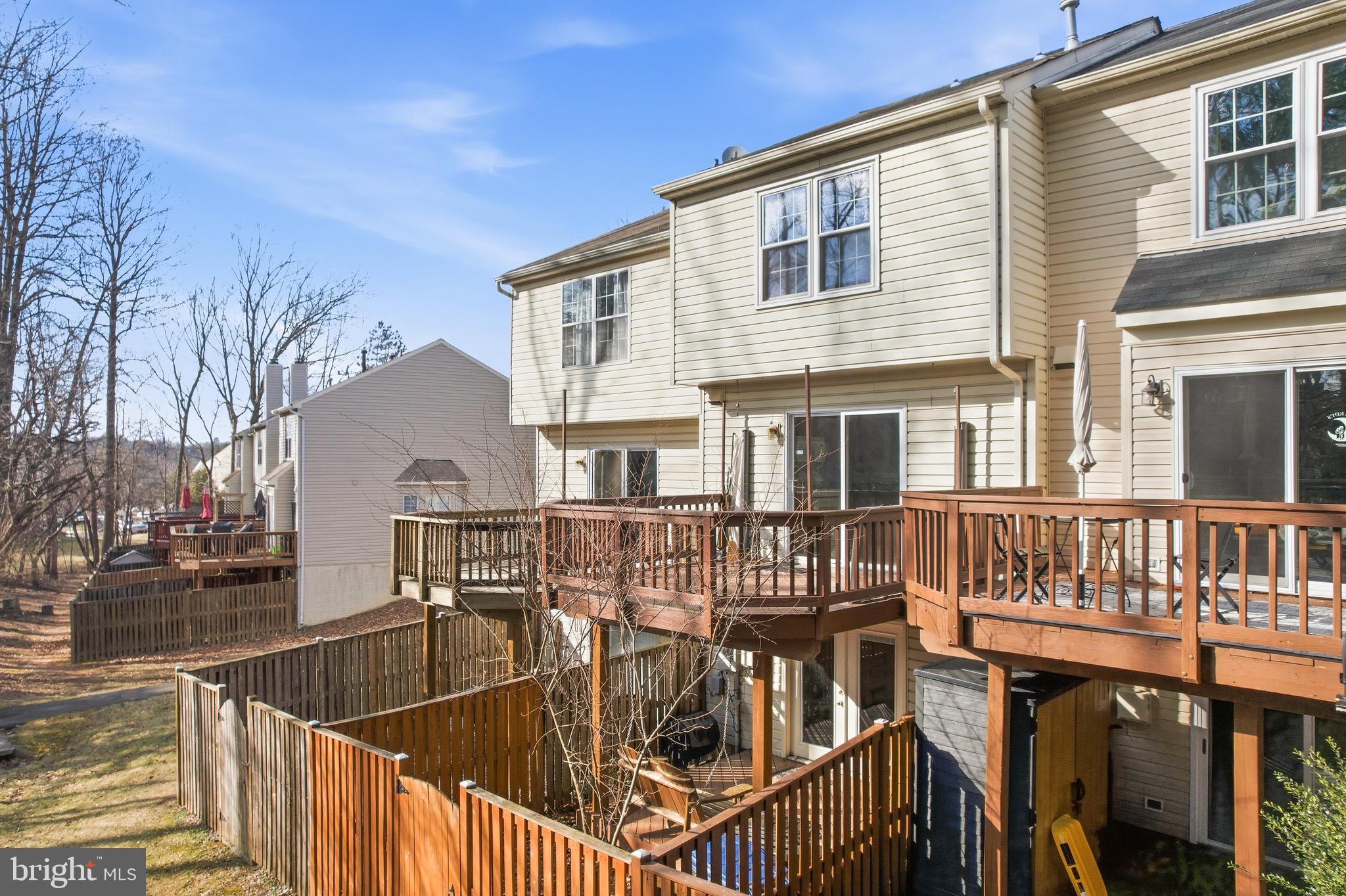 CENTREVILLE GREEN - Residential