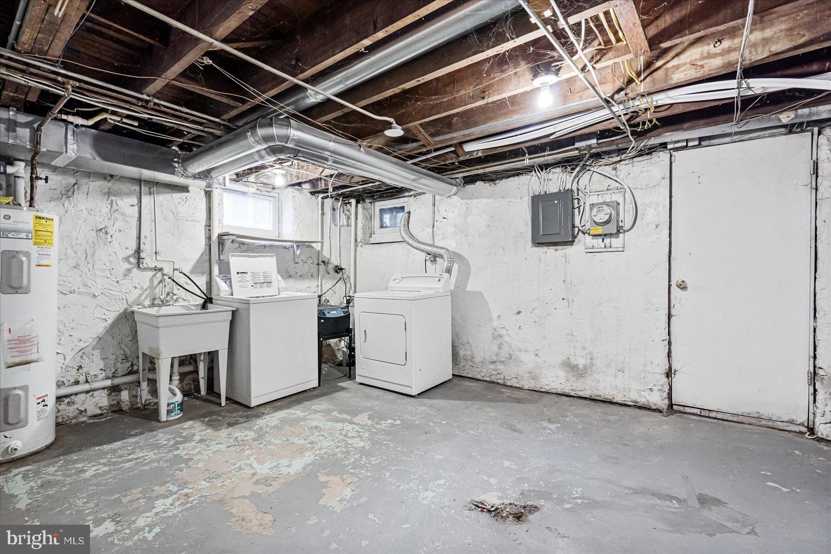 WILSON HEIGHTS - Residential