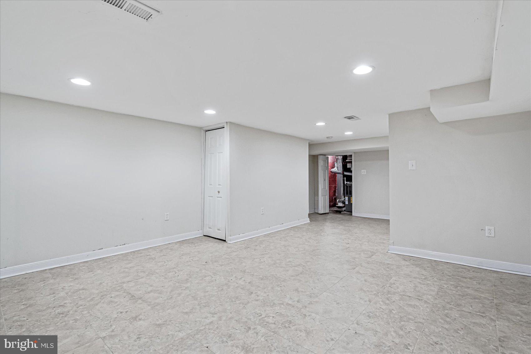 WILSON HEIGHTS - Residential