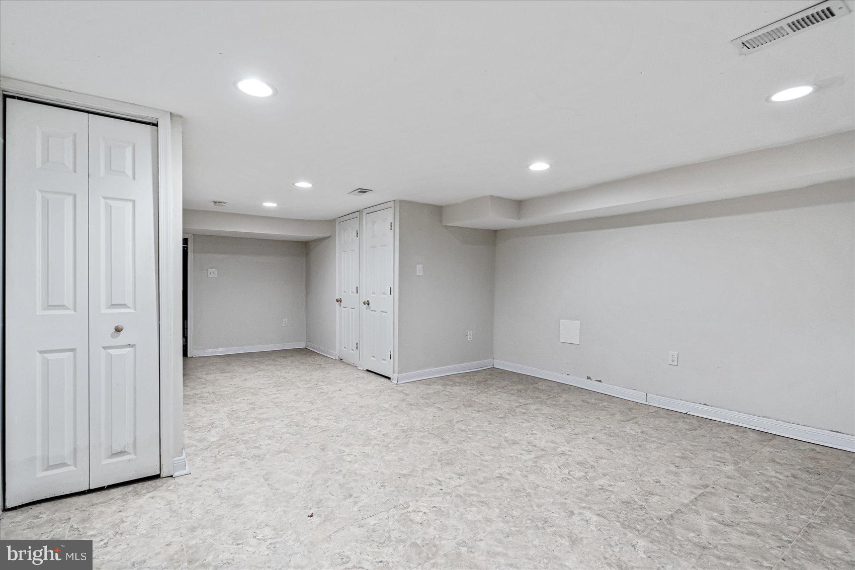 WILSON HEIGHTS - Residential