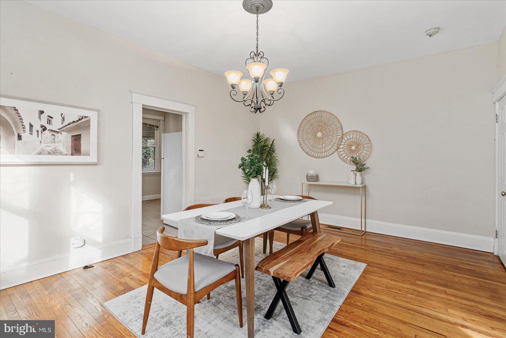 WILSON HEIGHTS - Residential