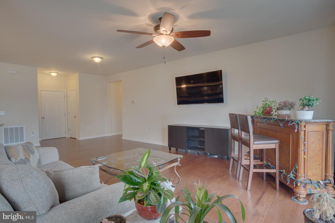 COLONIAL FORGE - Residential