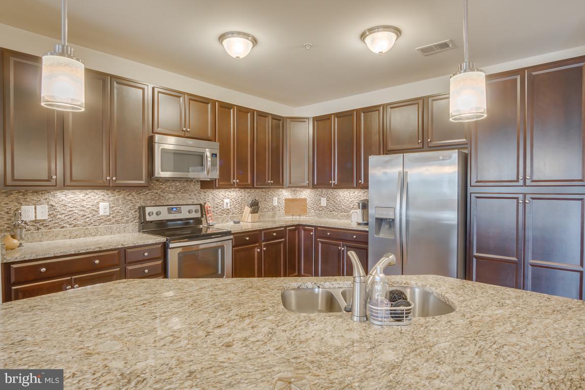 COLONIAL FORGE - Residential