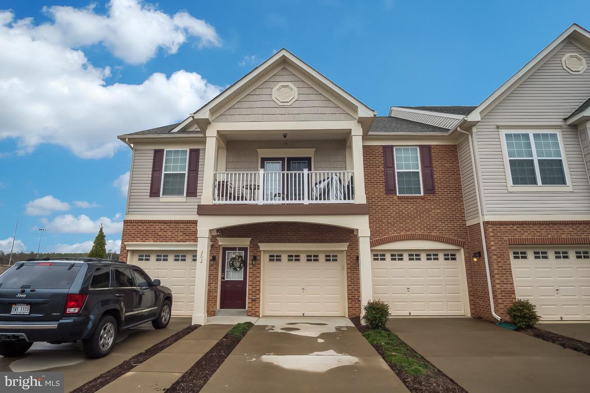 COLONIAL FORGE - Residential