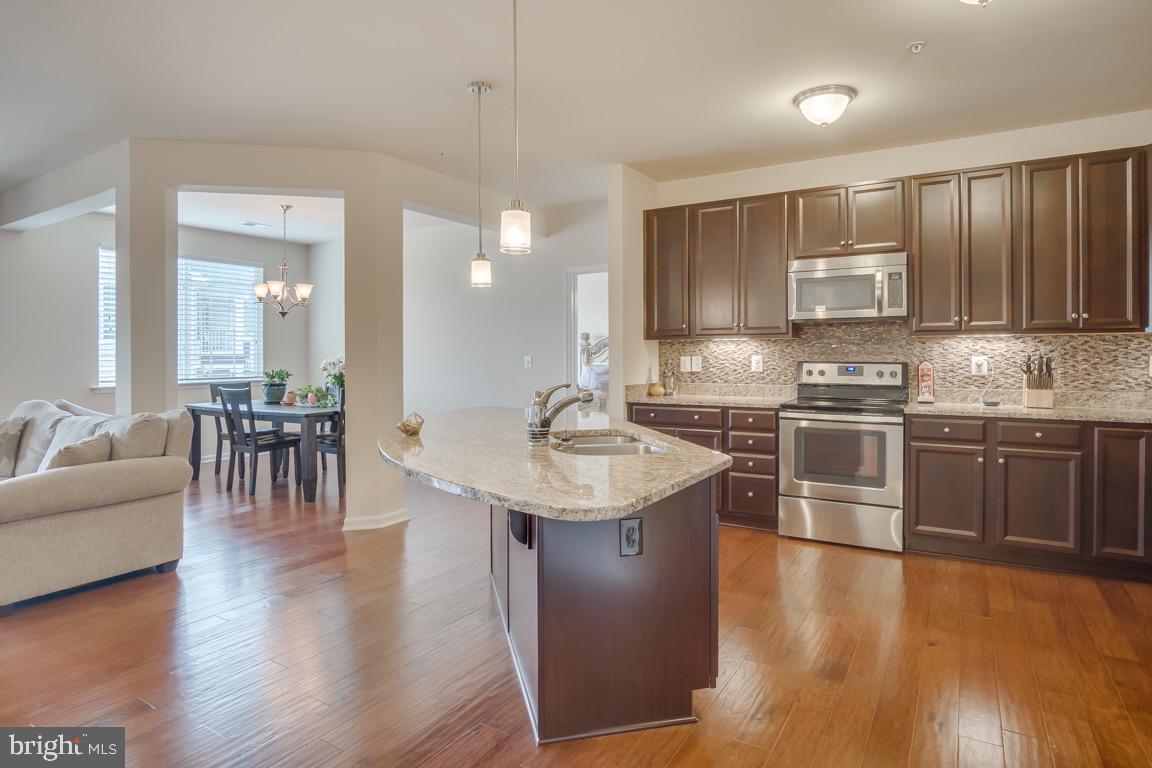 COLONIAL FORGE - Residential