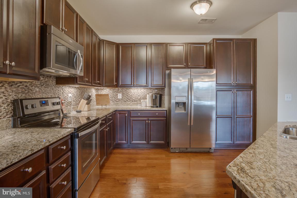 COLONIAL FORGE - Residential