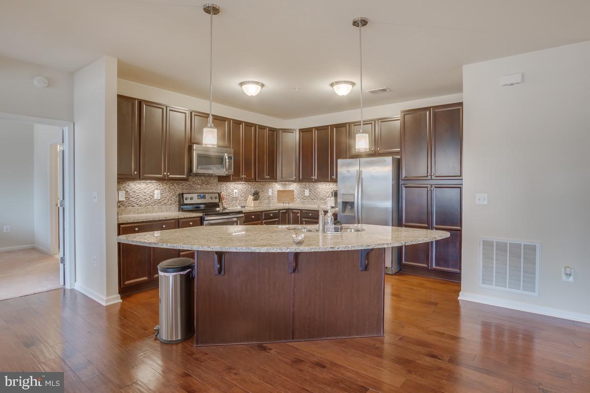 COLONIAL FORGE - Residential