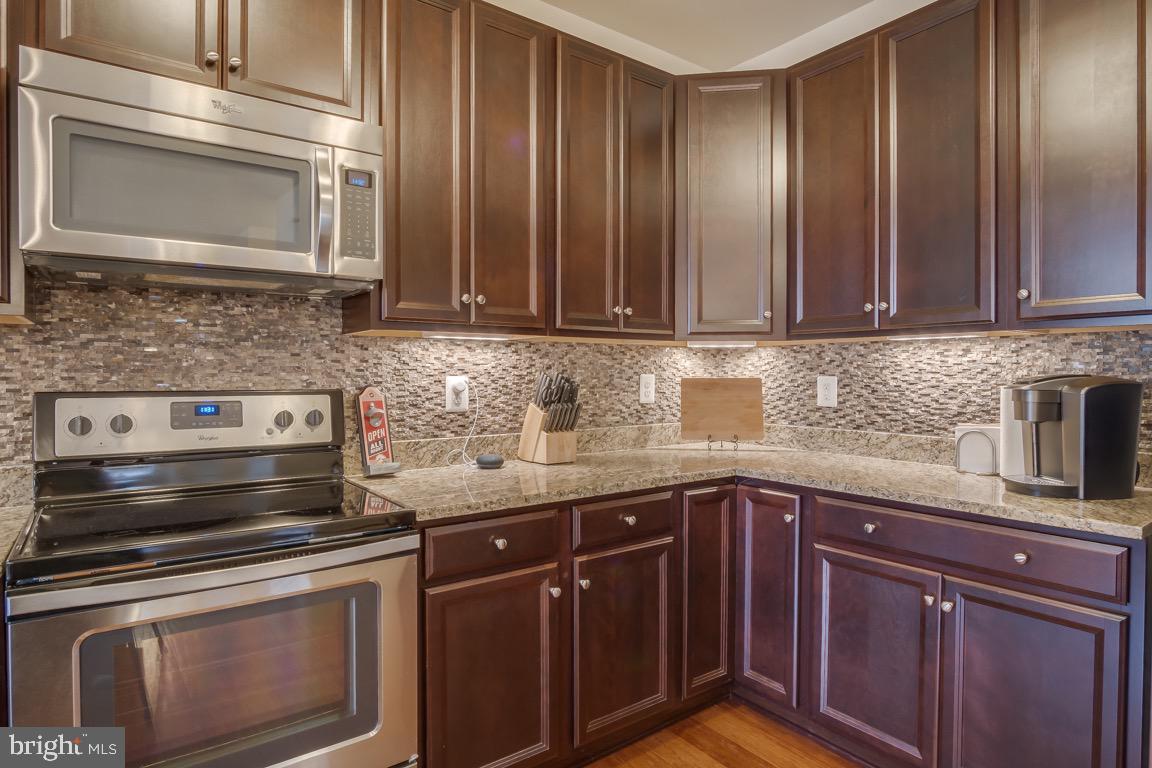 COLONIAL FORGE - Residential