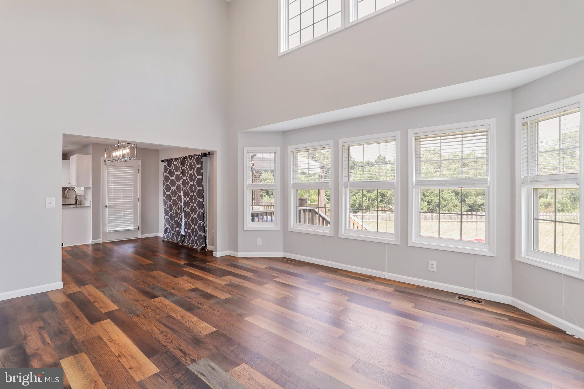 SUMMER HILL - Residential