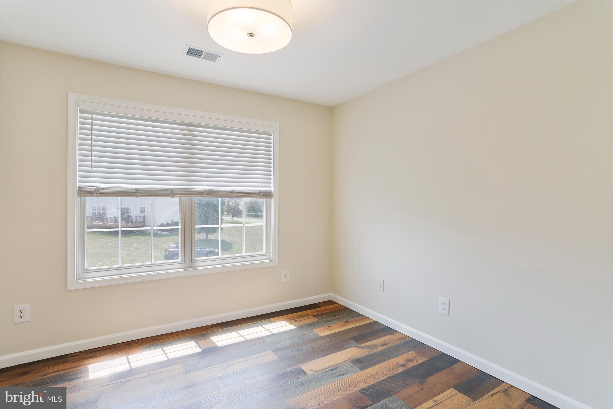 SUMMER HILL - Residential