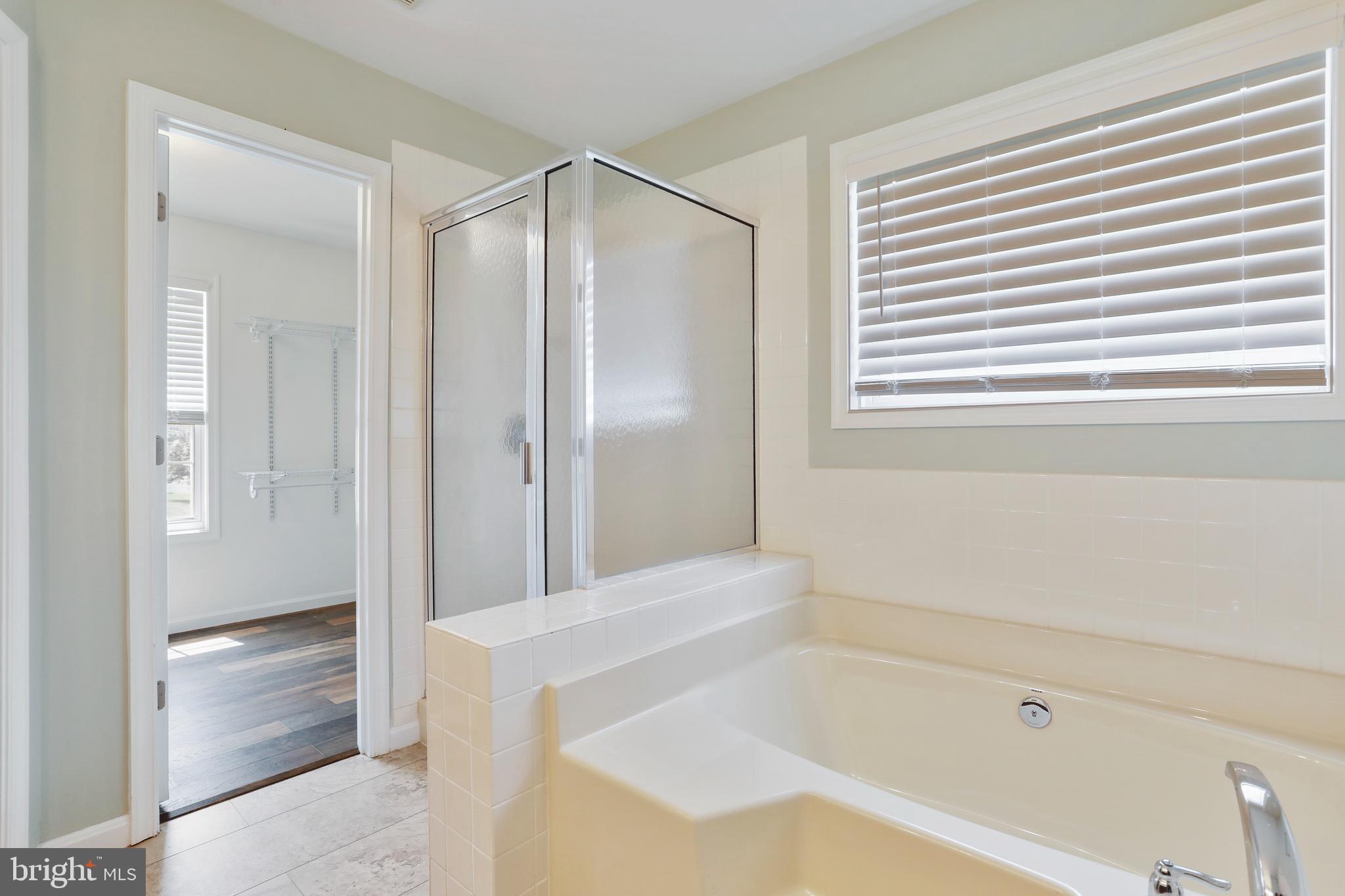 SUMMER HILL - Residential