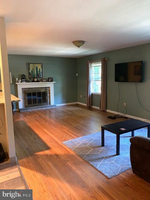 FOREST HILLS - Residential