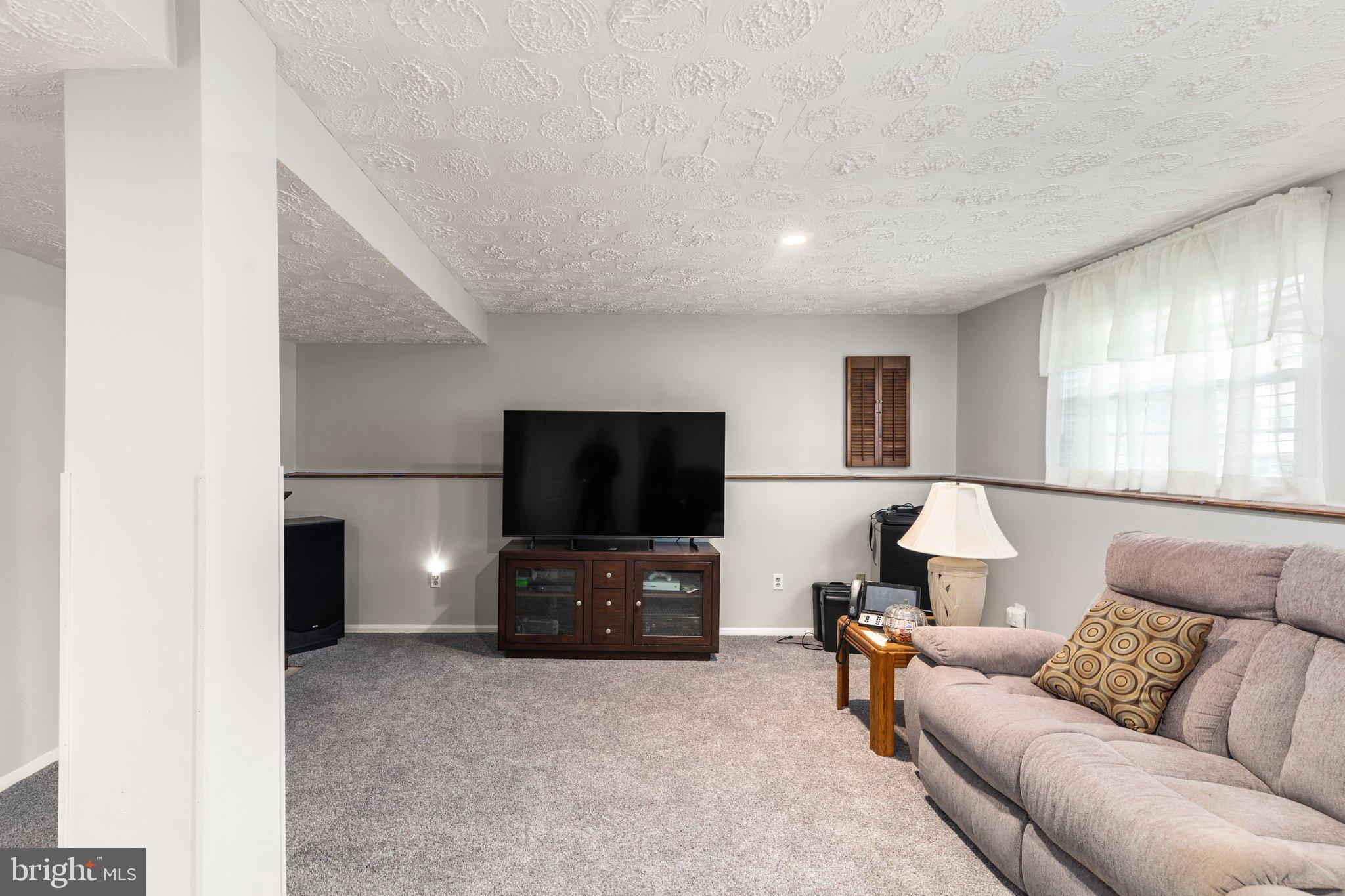 GOLDENTREE - Residential