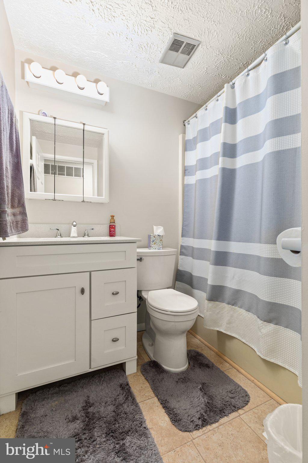 GOLDENTREE - Residential