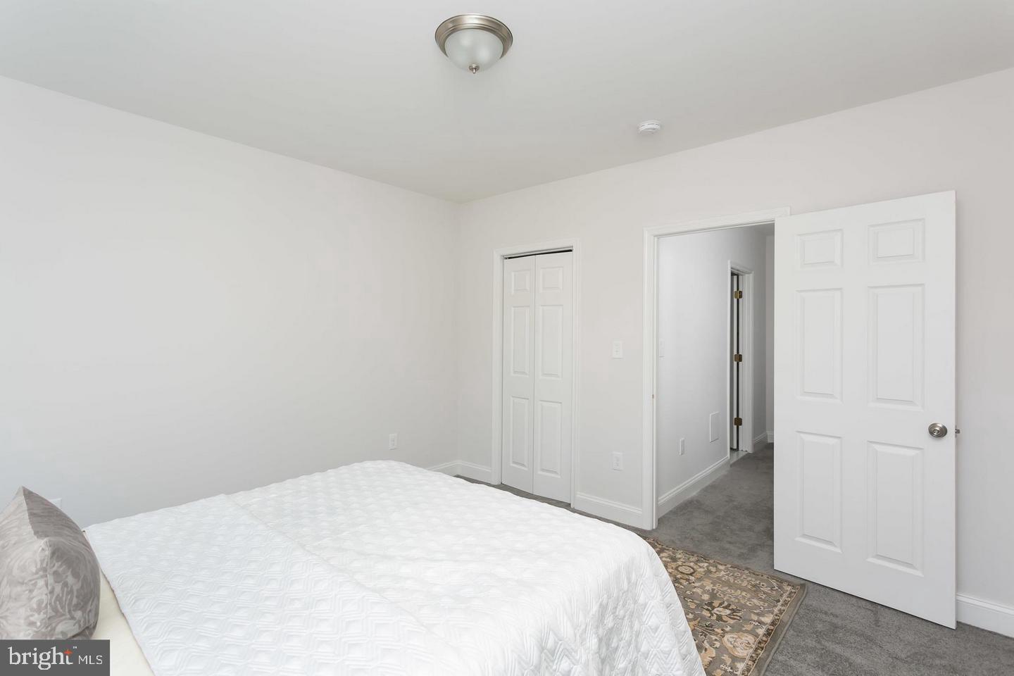 PEN LUCY - Residential Lease