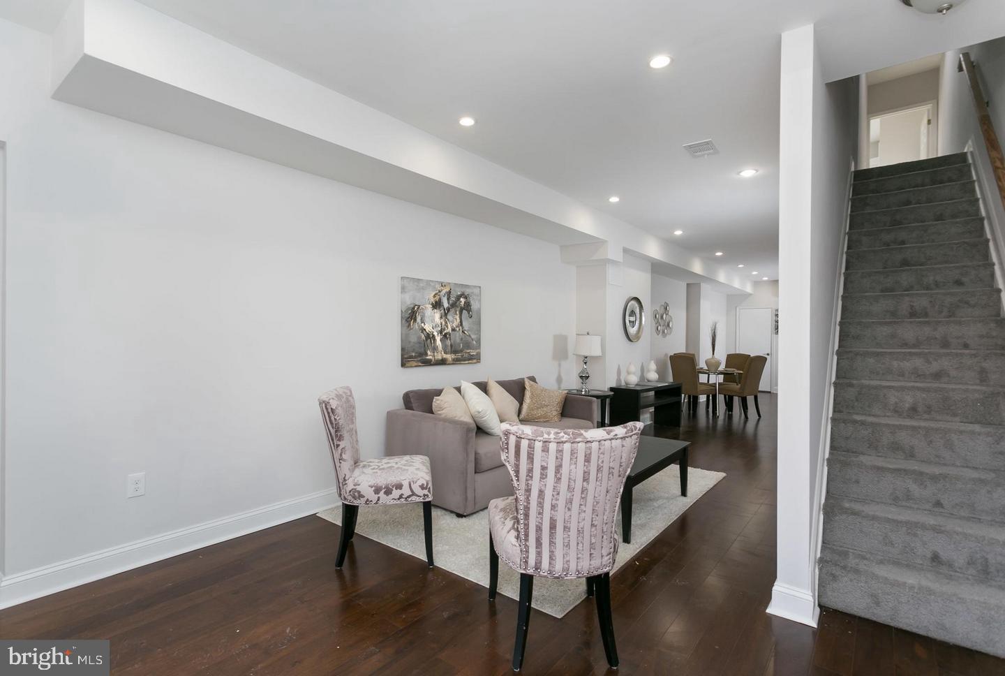 PEN LUCY - Residential Lease