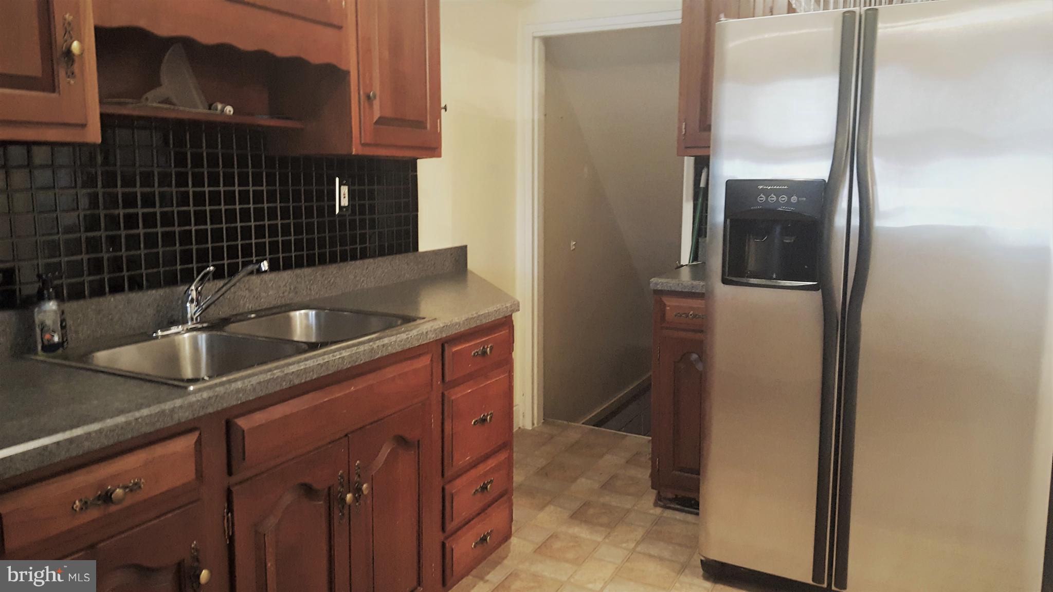 STANBROOK - Residential Lease