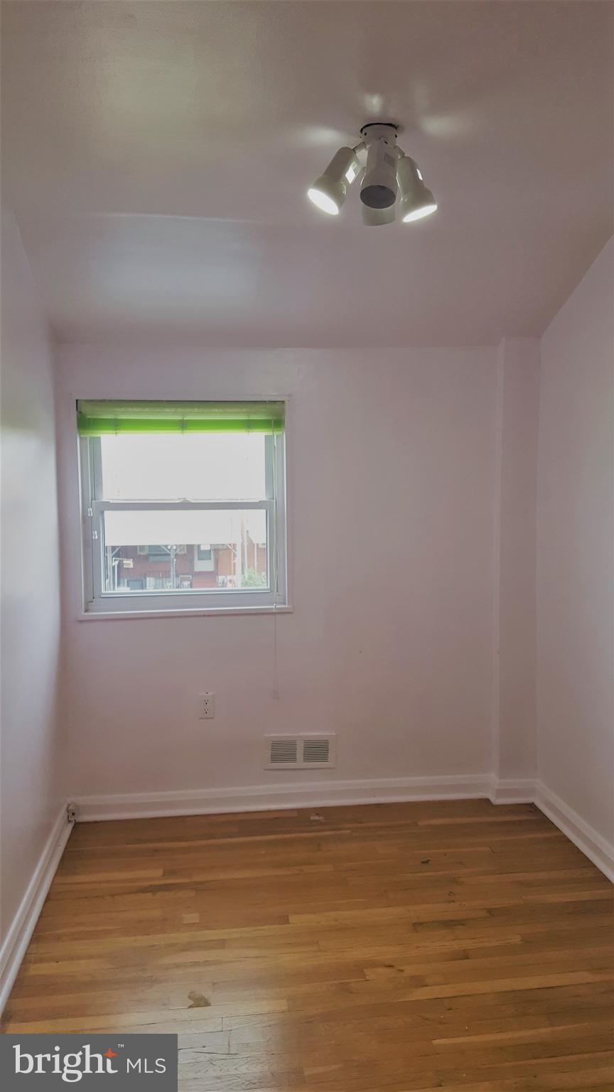 STANBROOK - Residential Lease