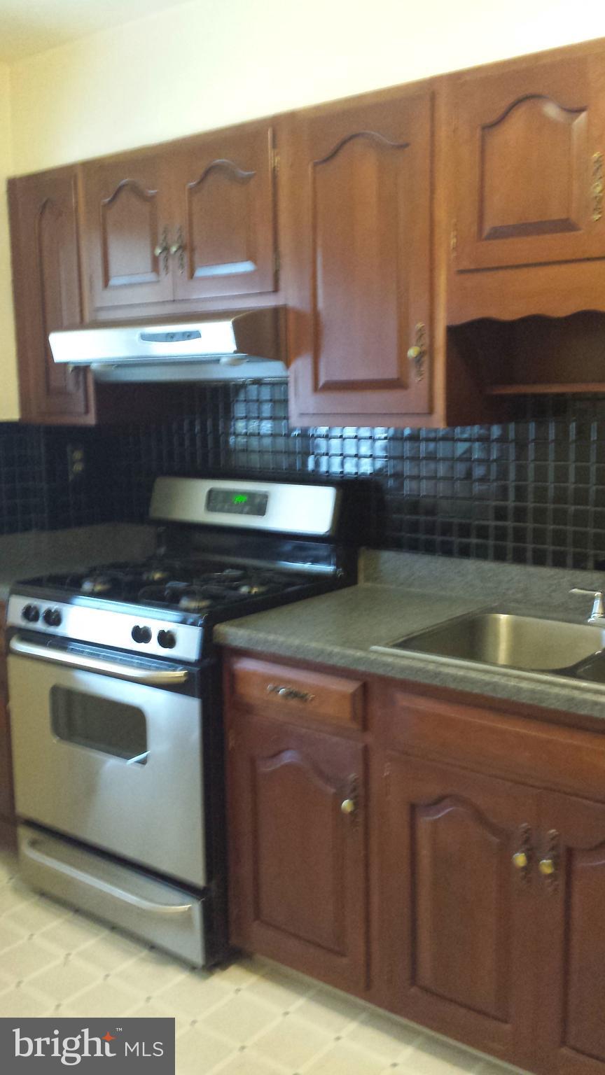 STANBROOK - Residential Lease