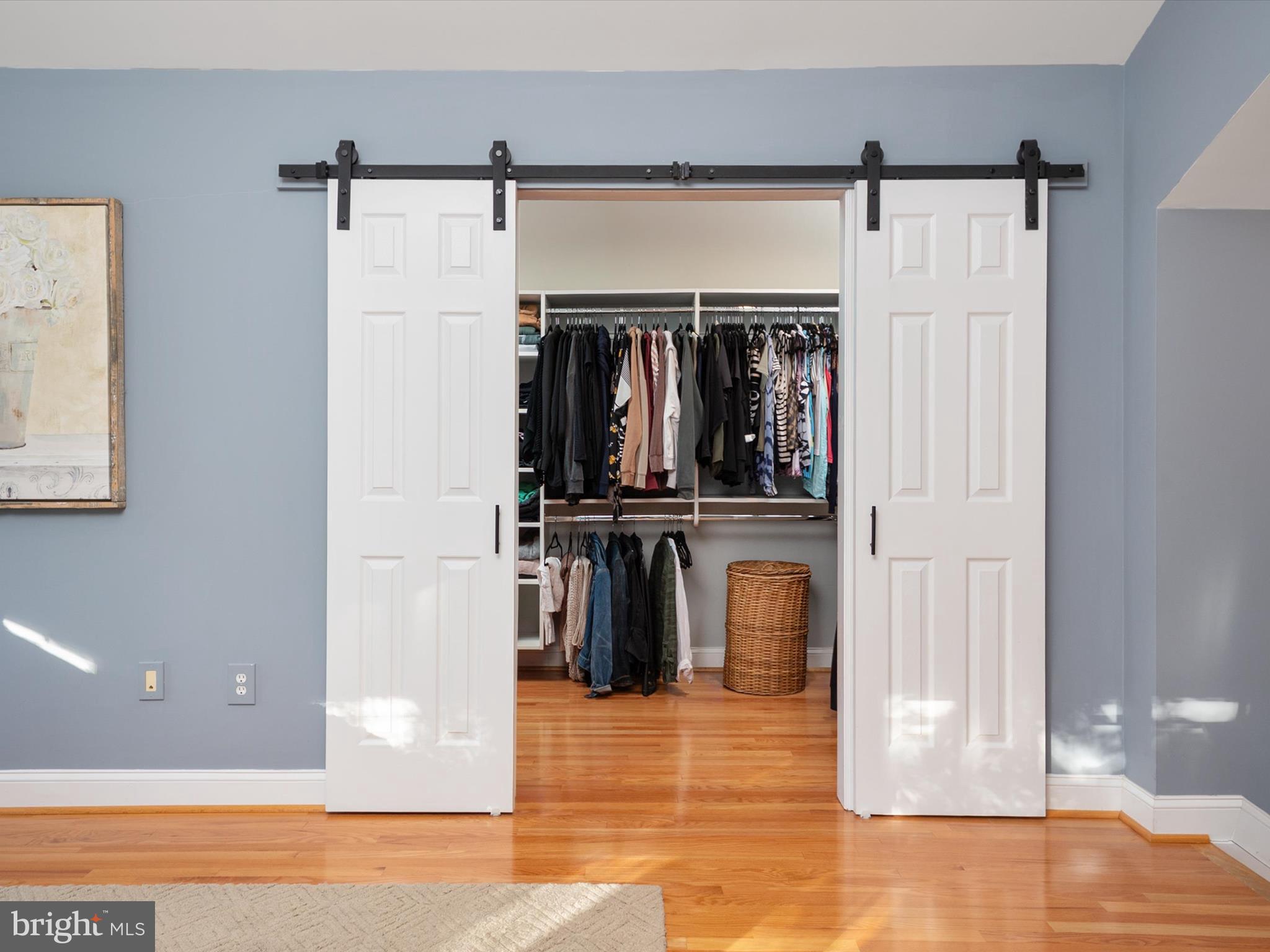 LYNDWOOD MANOR - Residential