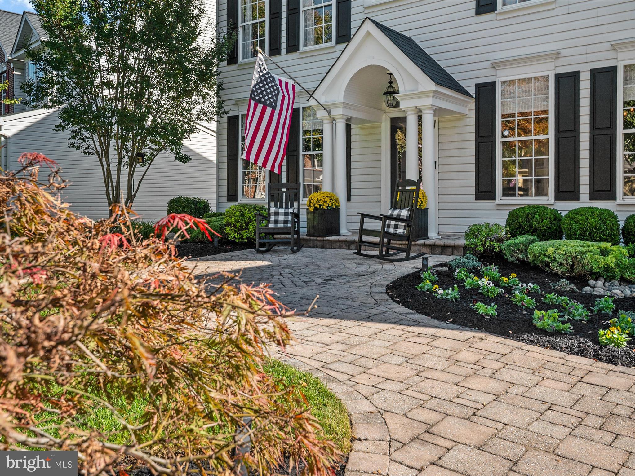 LYNDWOOD MANOR - Residential