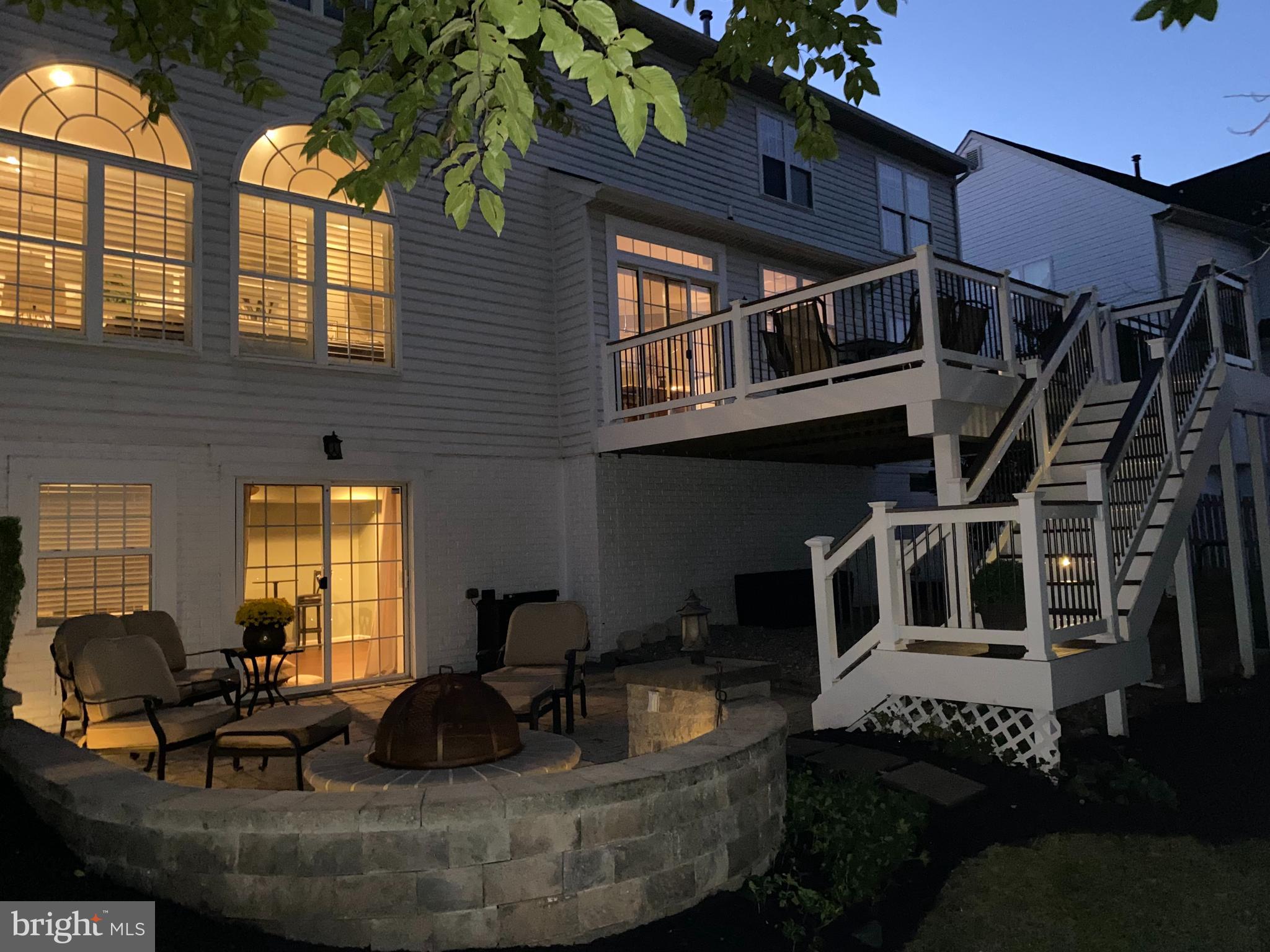 LYNDWOOD MANOR - Residential