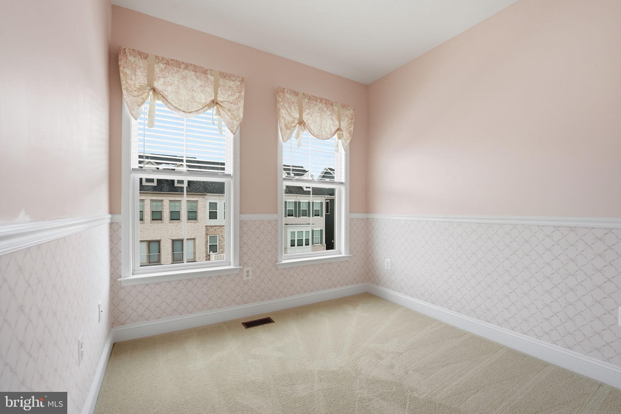 POTOMAC SHORES - Residential