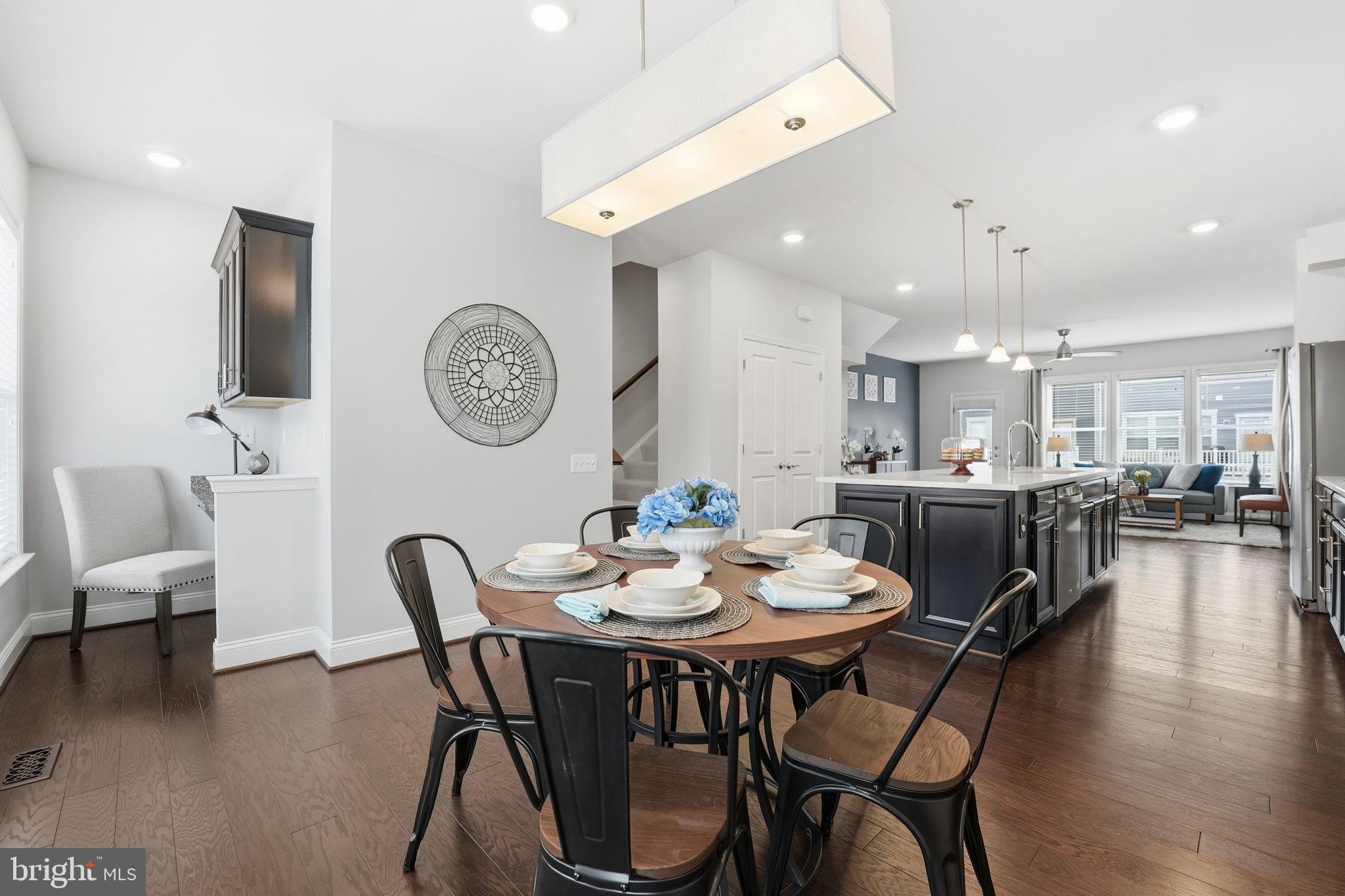 POTOMAC SHORES - Residential