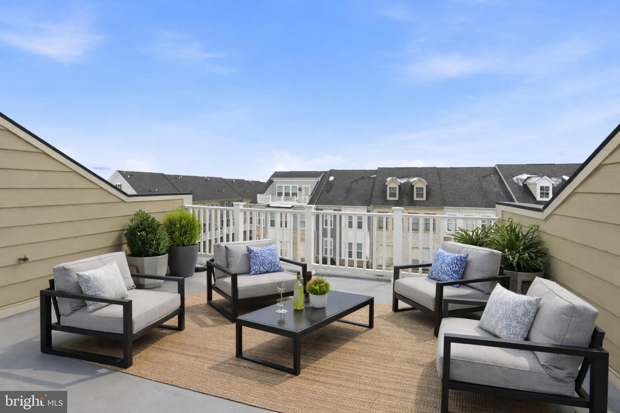 POTOMAC SHORES - Residential